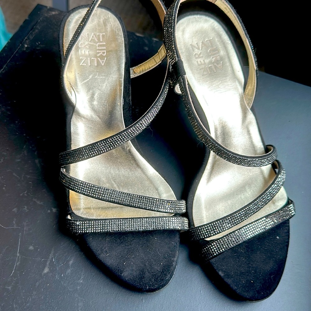 Dress up pumps